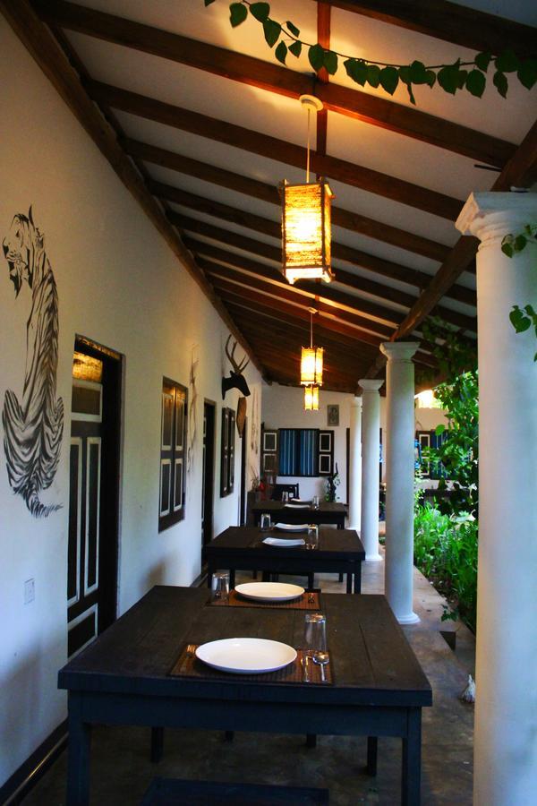 The Courtyard Villa Sigiriya Exterior foto